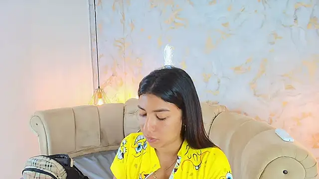 khloeblake online show from April 7, 4:57 am