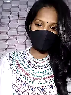 Snapshot of Shivani_Tivari chatting on February 7, 6:02 pm Shivani Tivari online show from February 7, 6:02 pm