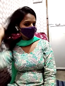 Snapshot of Shivani_Tivari chatting on February 14, 6:08 pm Shivani Tivari online show from February 14, 6:08 pm