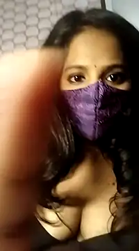 Snapshot of Shivani_Tivari chatting on February 22, 8:53 pm Shivani Tivari online show from February 22, 8:53 pm