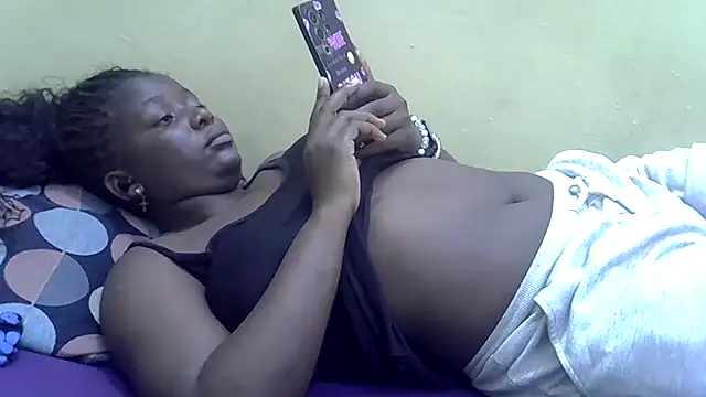 Snapshot of Harrisamor chatting on October 16, 6:47 am Harrisamor online show from October 16, 6:47 am