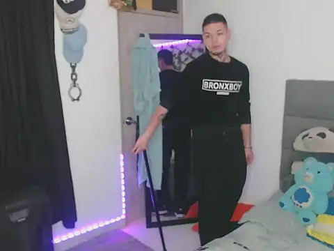 MarceloMilk online show from October 10, 4:44 am