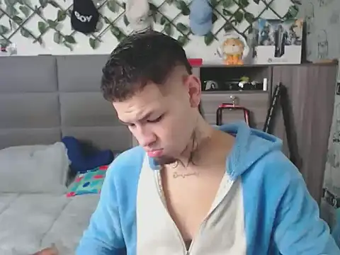 MarceloMilk online show from October 27, 10:25 pm