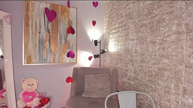 tamara aluna online show from February 17, 12:38 pm