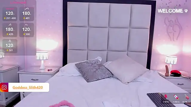 Snapshot of Goddess__Lilith chatting on December 3, 2:14 am Goddess Lilith online show from December 3, 2:14 am