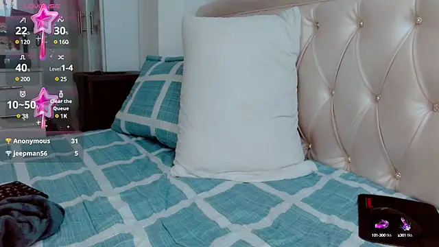 Snapshot of lunalovedoll_ chatting on January 25, 4:02 am lunalovedoll online show from January 25, 4:02 am