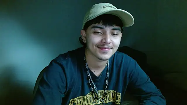 Snapshot of Hgp3riodictabl3 chatting on March 6, 10:41 am Hgp3riodictabl3 online show from March 6, 10:41 am