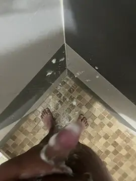 Snapshot of mylovetr1 chatting on January 4, 4:55 am mylovetr1 online show from January 4, 4:55 am