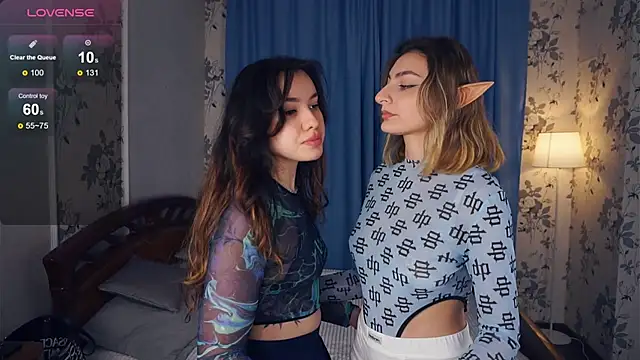 TateDevon online show from February 10, 7:04 am