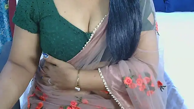 Snapshot of indian_anu_mallu chatting on July 14, 12:11 pm indian anu mallu online show from July 14, 12:11 pm