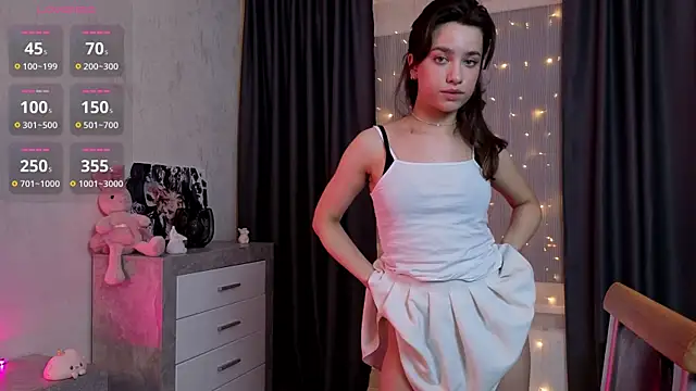 EmeliaReaper online show from November 27, 9:06 pm