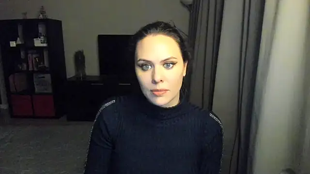 Snapshot of MollyCheiz chatting on January 10, 8:15 pm MollyCheiz online show from January 10, 8:15 pm