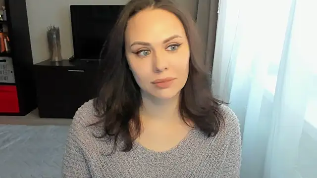 MollyCheiz online show from November 24, 12:05 pm