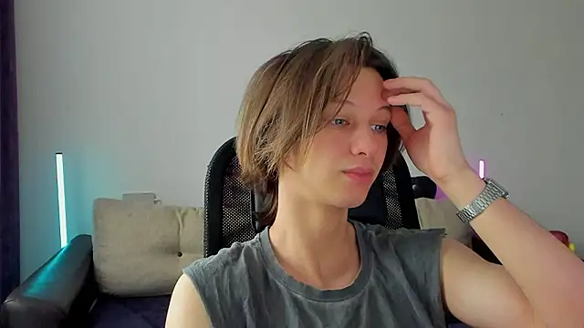 Ostin meow online show from March 8, 9:24 am