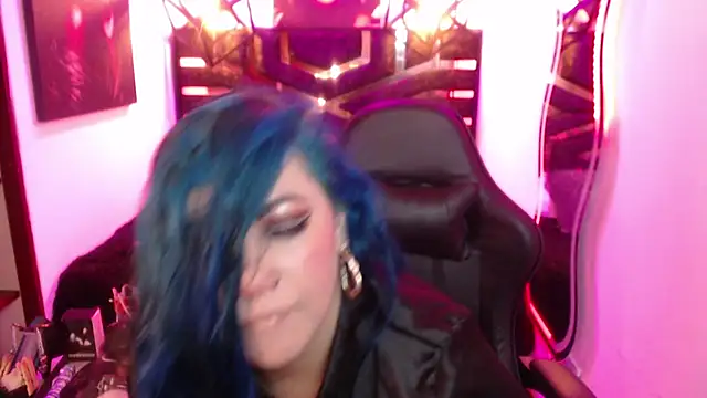 scarleth blue online show from May 5, 3:14 am
