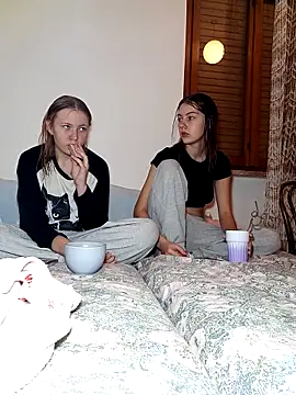 ella grays online show from October 14, 6:42 pm