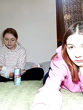 ella grays online show from October 18, 6:41 pm