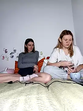 ella grays online show from February 10, 5:06 pm