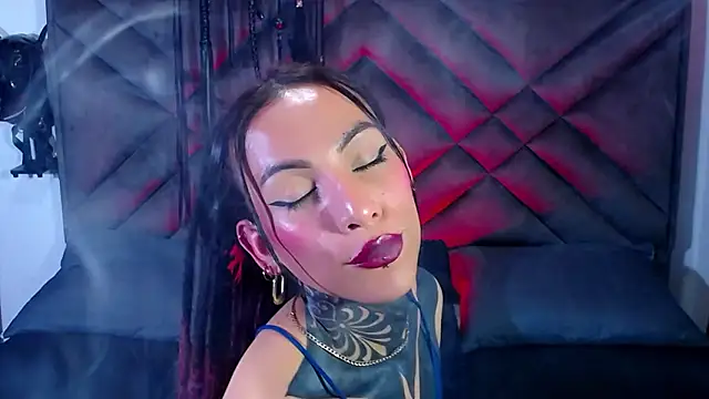 venus goldenblack online show from December 3, 11:01 am