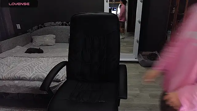 Aria Dl online show from December 17, 12:44 pm