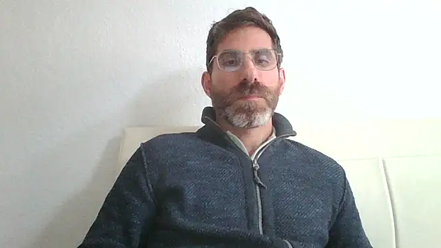 Snapshot of alcatraz009 chatting on October 12, 2:38 pm alcatraz009 online show from October 12, 2:38 pm