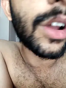 Vignesh3246 online show from October 12, 7:13 pm