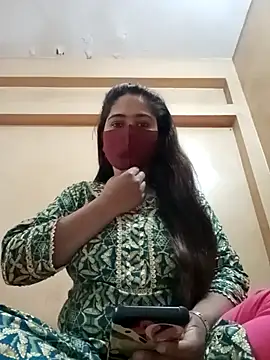 Magical Girl- online show from January 11, 4:16 am