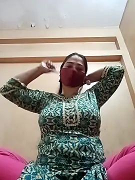 Magical Girl- online show from February 8, 2:47 am