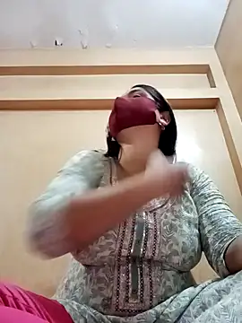 Magical Girl- online show from February 12, 9:52 am