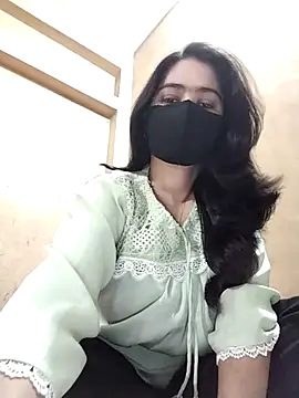 Magical Girl- online show from November 29, 3:42 am