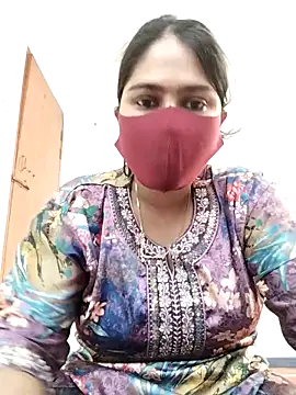 Magical Girl- online show from April 18, 4:27 am