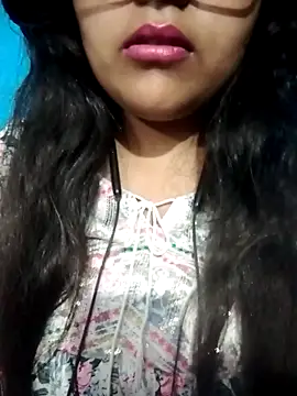 Snapshot of Love-Veronica chatting on February 13, 1:07 pm Love-Veronica online show from February 13, 1:07 pm