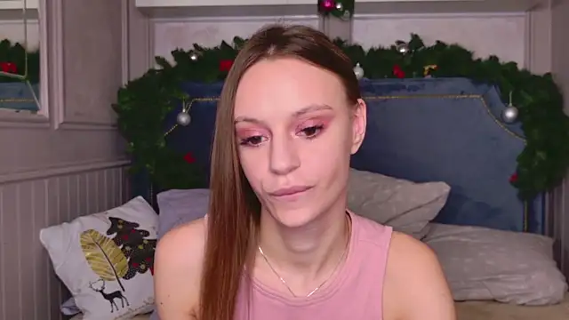 RebeccaMartons online show from January 14, 12:54 am