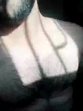 smartboy010101 online show from December 3, 5:09 am