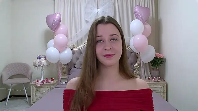 Snapshot of AgataAisitt chatting on February 14, 5:48 am AgataAisitt online show from February 14, 5:48 am