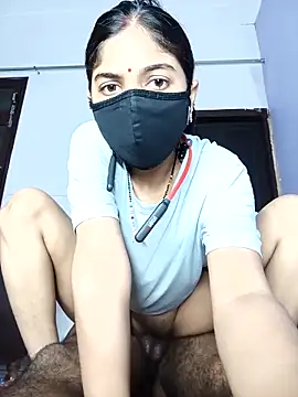 Snapshot of Amzing-Couple chatting on October 16, 6:53 pm Amzing-Couple online show from October 16, 6:53 pm