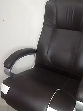 Sexy Radhikaa online show from January 7, 7:38 pm