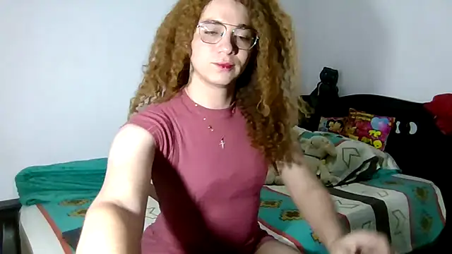 Snapshot of CELESSTESeductora chatting on December 17, 2:56 pm CELESSTESeductora online show from December 17, 2:56 pm