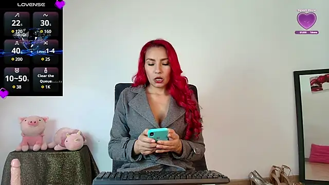 Snapshot of Carol_love0411 chatting on January 8, 4:54 pm Carol love0411 online show from January 8, 4:54 pm