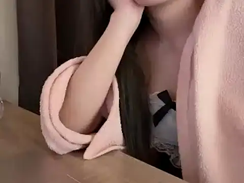 yuyum651 online show from December 22, 3:33 pm