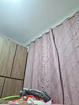 GoddessCarrie online show from December 3, 5:37 am