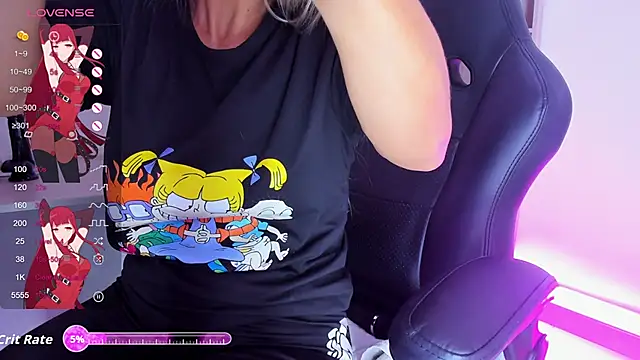 Evangeline johns online show from October 15, 7:47 pm