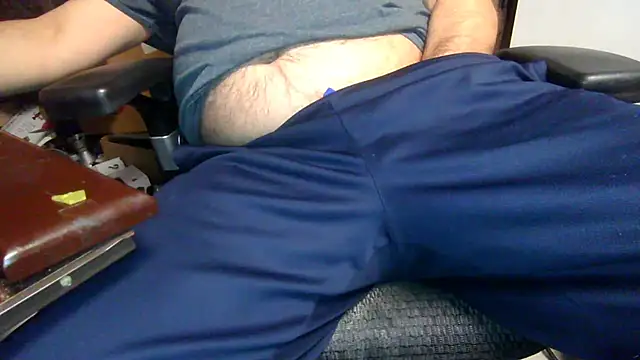 thickdaddy59 online show from December 3, 3:20 am