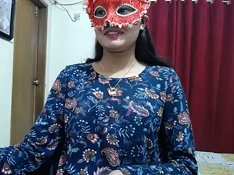 taisina online show from January 30, 6:10 pm