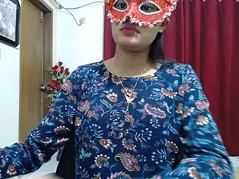 taisina online show from February 2, 6:20 pm