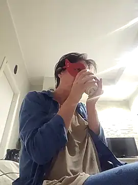 Snapshot of Vagabondainnamorata chatting on November 30, 3:32 am Vagabondainnamorata online show from November 30, 3:32 am