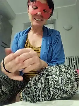 Snapshot of Vagabondainnamorata chatting on December 1, 3:39 pm Vagabondainnamorata online show from December 1, 3:39 pm