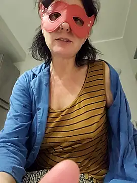 Snapshot of Vagabondainnamorata chatting on December 5, 4:47 pm Vagabondainnamorata online show from December 5, 4:47 pm