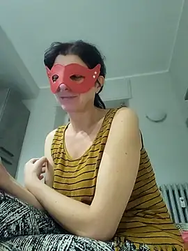 Snapshot of Vagabondainnamorata chatting on December 18, 6:36 pm Vagabondainnamorata online show from December 18, 6:36 pm