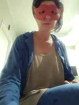 Snapshot of Vagabondainnamorata chatting on December 21, 3:57 am Vagabondainnamorata online show from December 21, 3:57 am